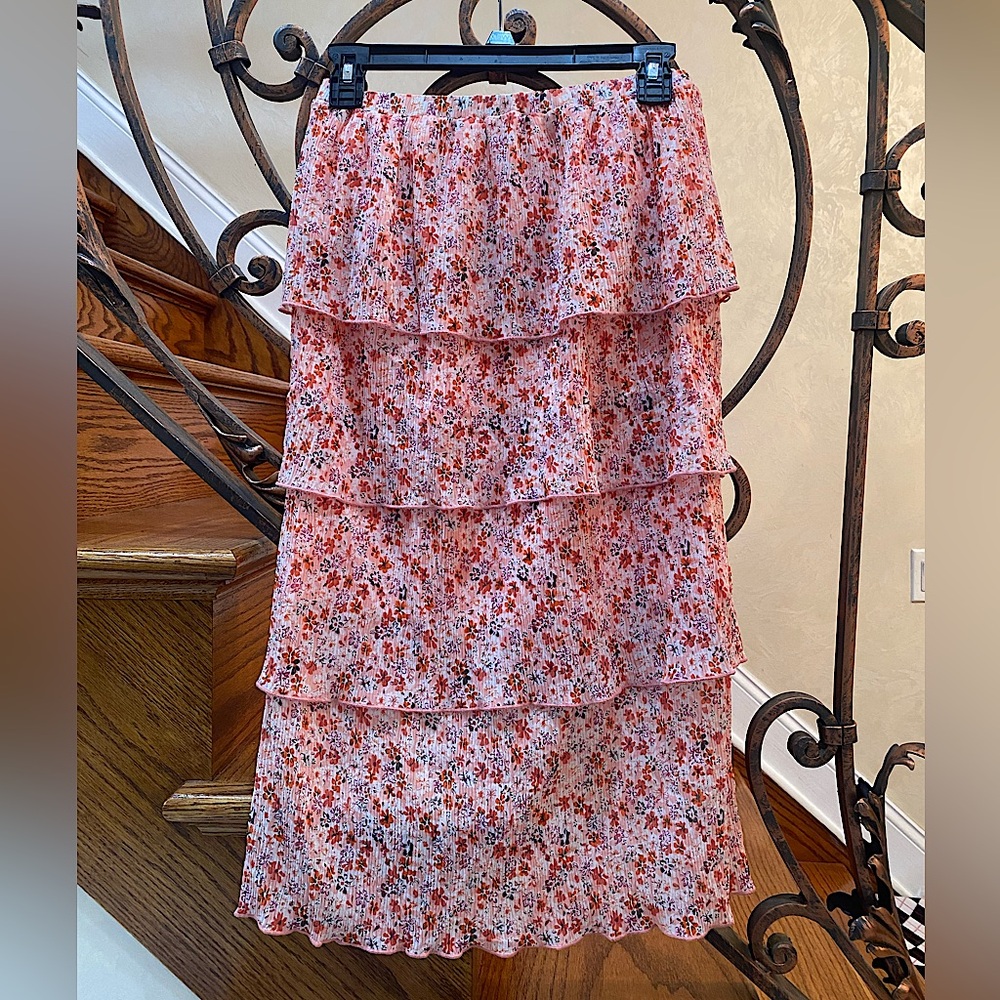 NEW ruffle layered skirt